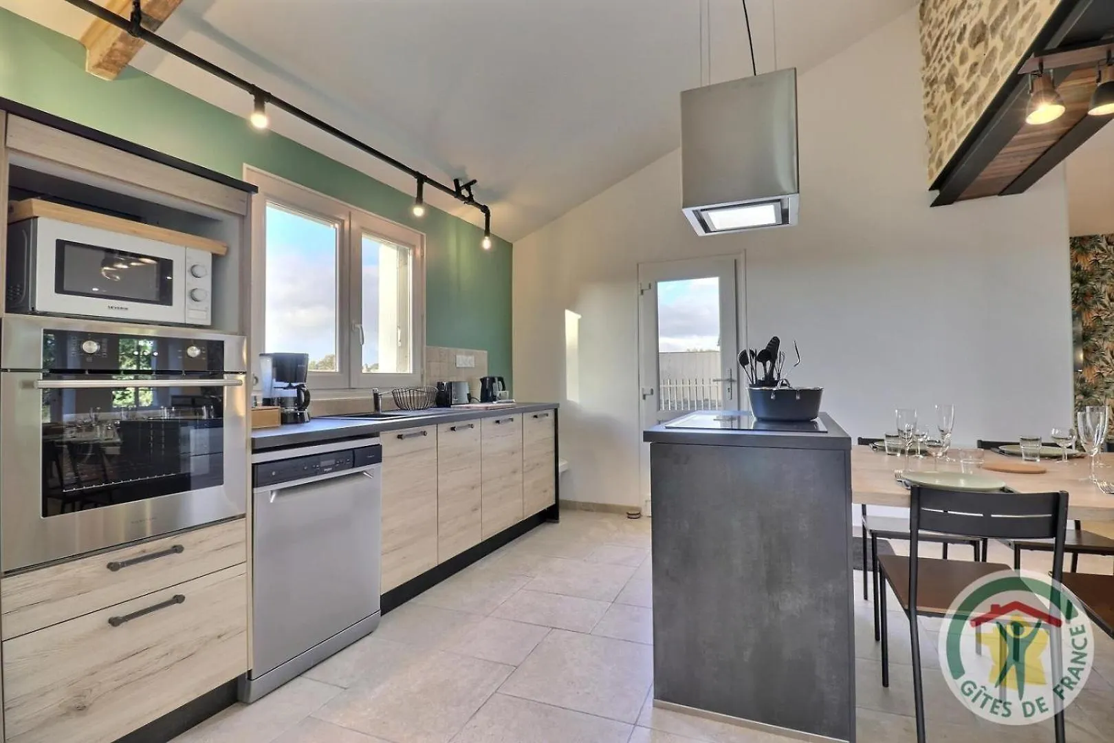 Youwen Maen Roch Holiday home